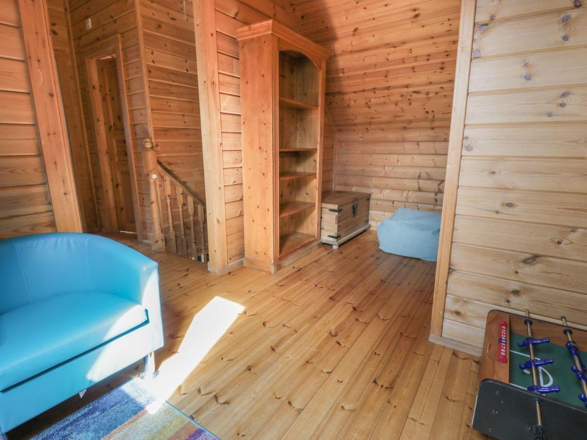 Sun View Lodge Лланбедр Екстер'єр фото