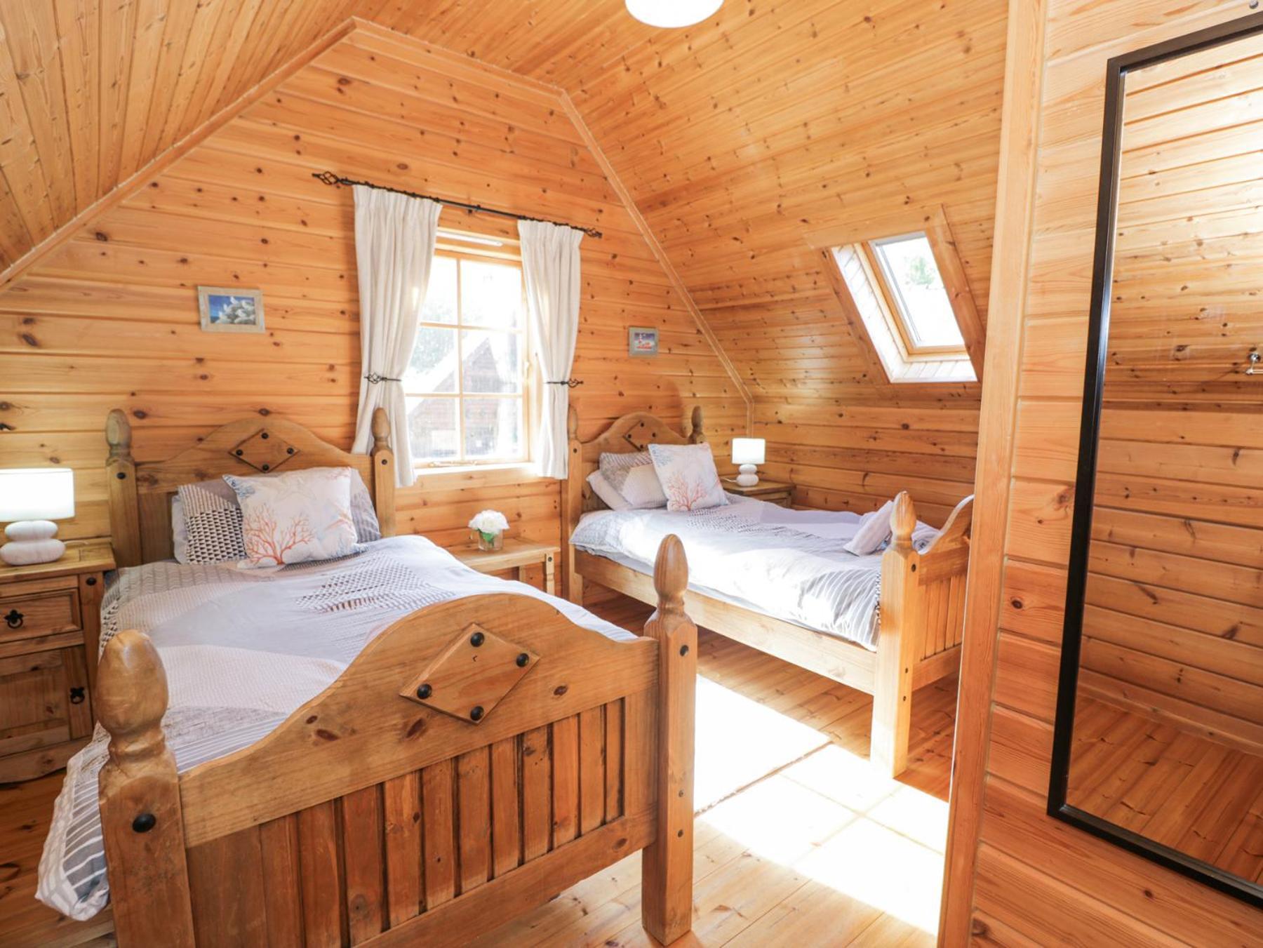 Sun View Lodge Лланбедр Екстер'єр фото