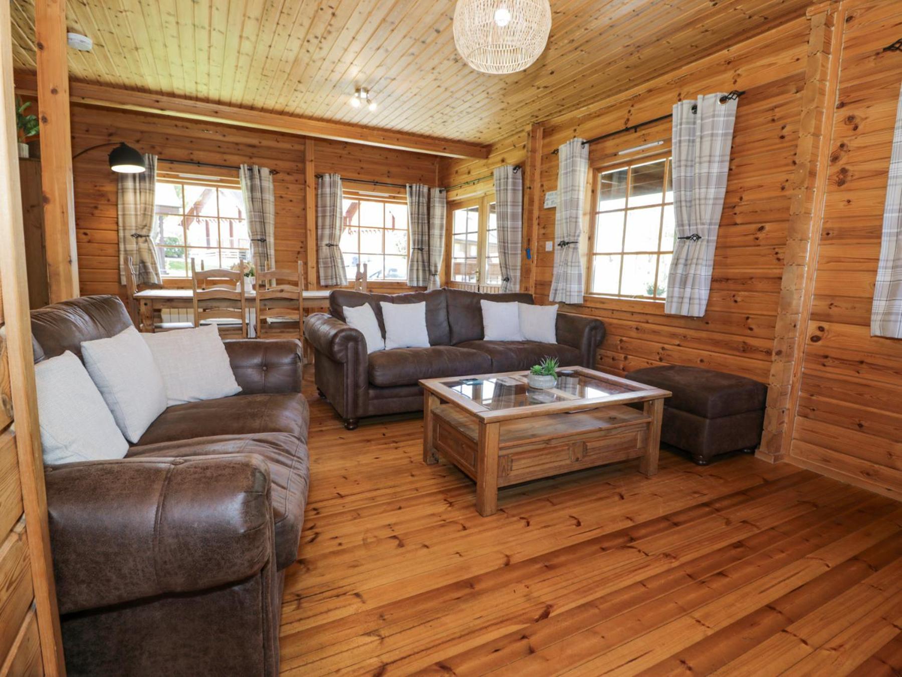Sun View Lodge Лланбедр Екстер'єр фото