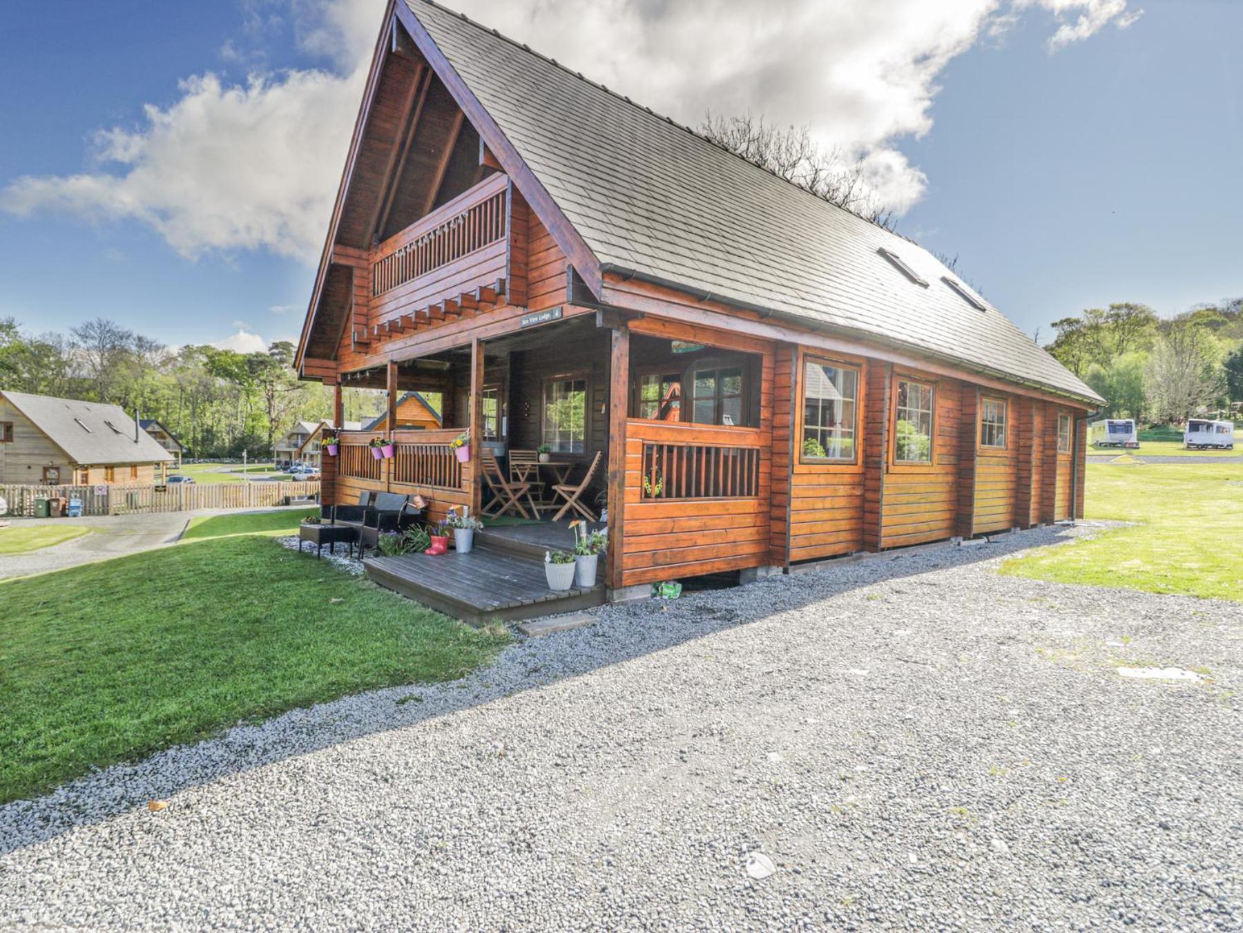Sun View Lodge Лланбедр Екстер'єр фото