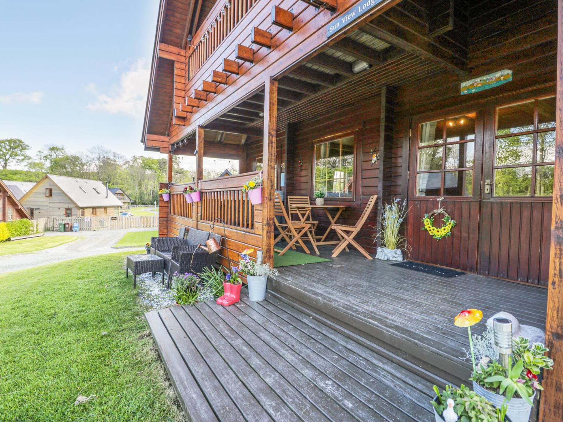 Sun View Lodge Лланбедр Екстер'єр фото